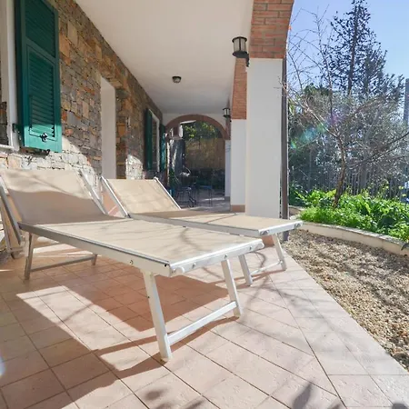 Апартаменты Casa Ninin Алассио
